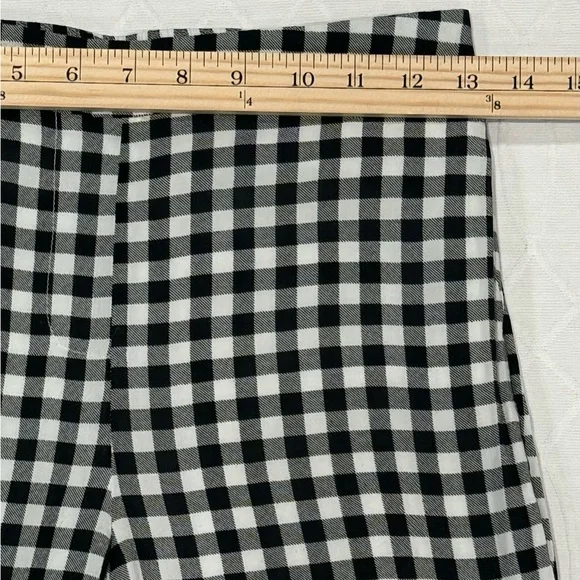 Lucca Pull On Black And White Lined Cropped Wide Leg Pants Ruffle Hem Small - Picture 5 of 9